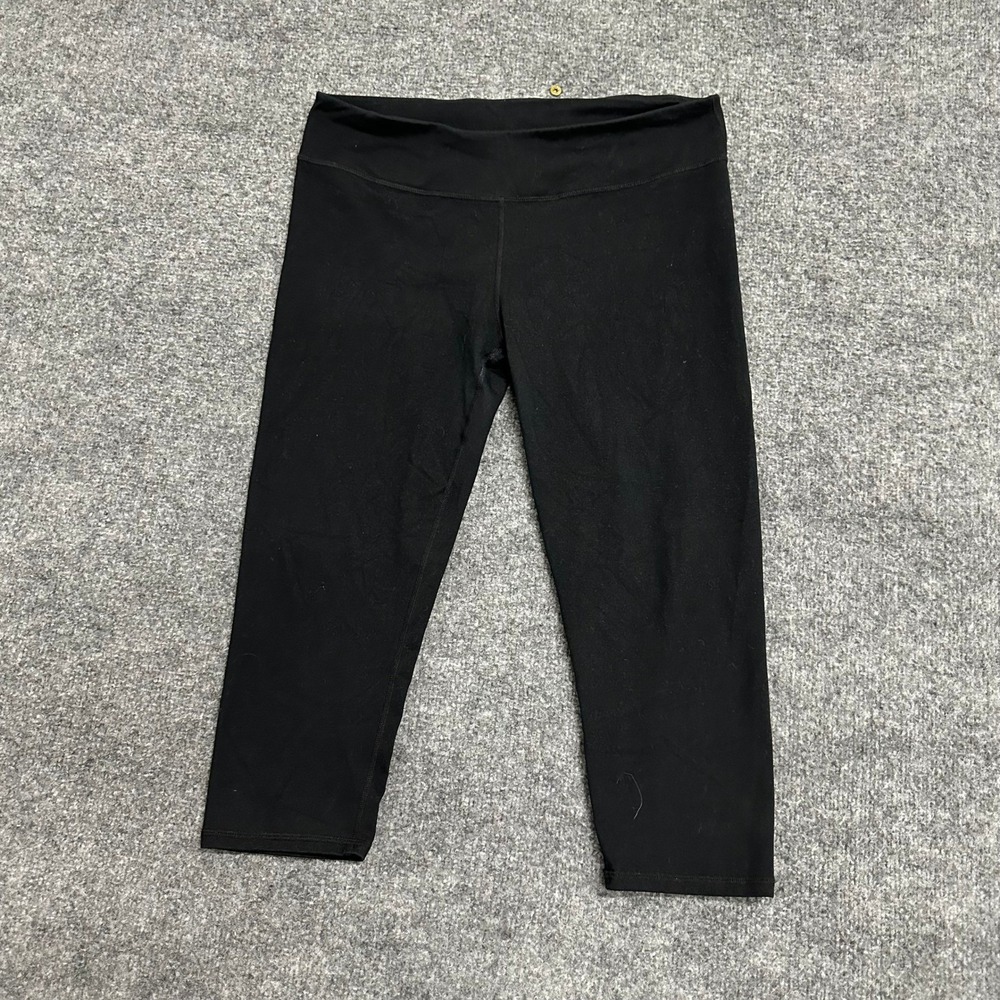 Fabletics Leggings Womens Size L Black Cropped Athletic Yoga Stretch Pants